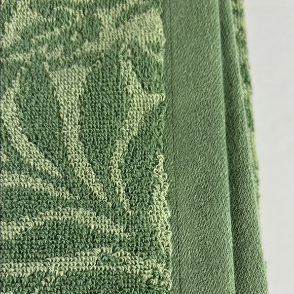 William Morris Bath Towel Set 2 Pc Sage Green Foliage Print Cotton 30 x 54 NEW - Picture 5 of 8